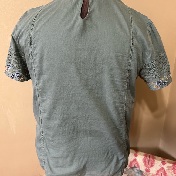 Bohme Top Womens Medium Green Floral Embroidered Short Sleeve Boho Cottagecore - Picture 4 of 9